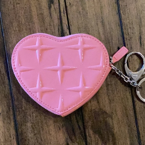 COPY - MCM heart shaped keychain coin cash pouch - Picture 5 of 7